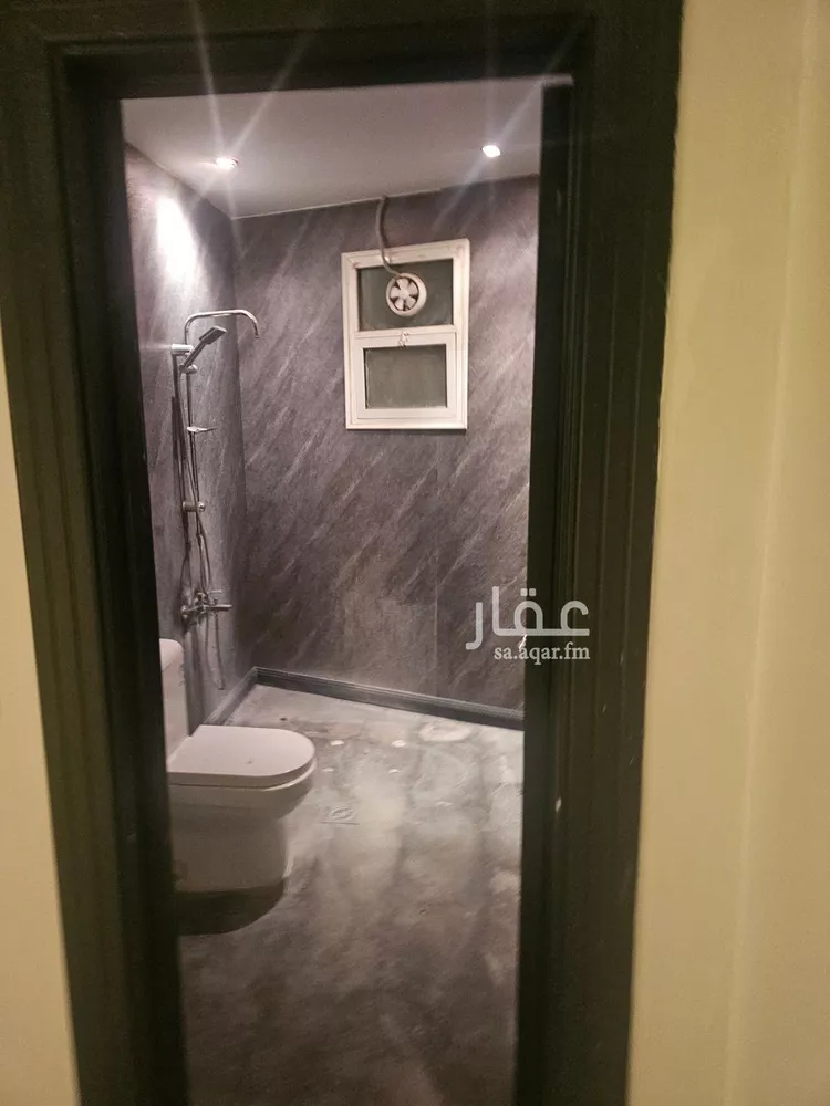 فيلا للإيجار في شارع العرجون, حي الربيع, مدينة الرياض, منطقة الرياض صورة 3