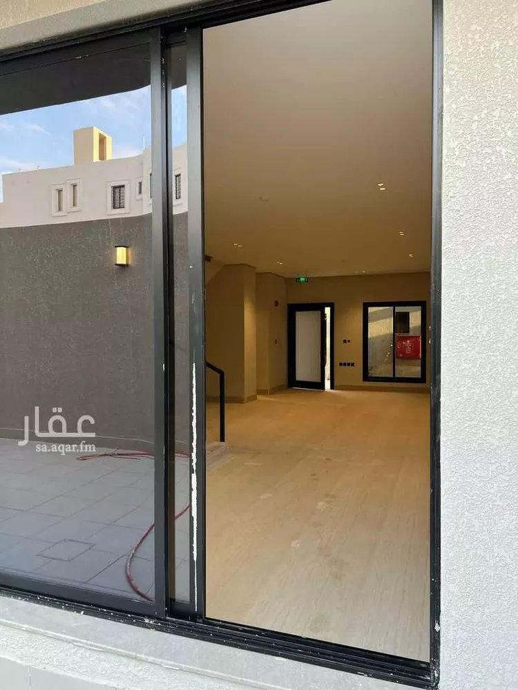 فيلا للبيع في شارع ابن البرهان النحاس, حي الرمال, مدينة الرياض, منطقة الرياض 14