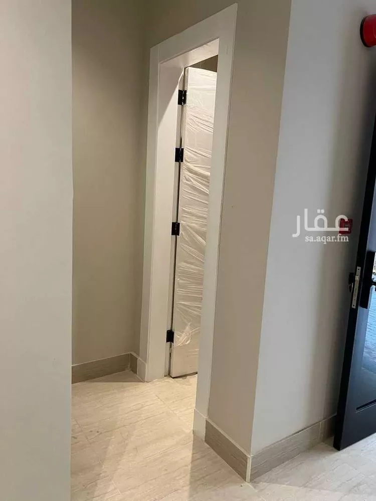 فيلا للبيع في شارع ابن البرهان النحاس, حي الرمال, مدينة الرياض, منطقة الرياض صورة 2