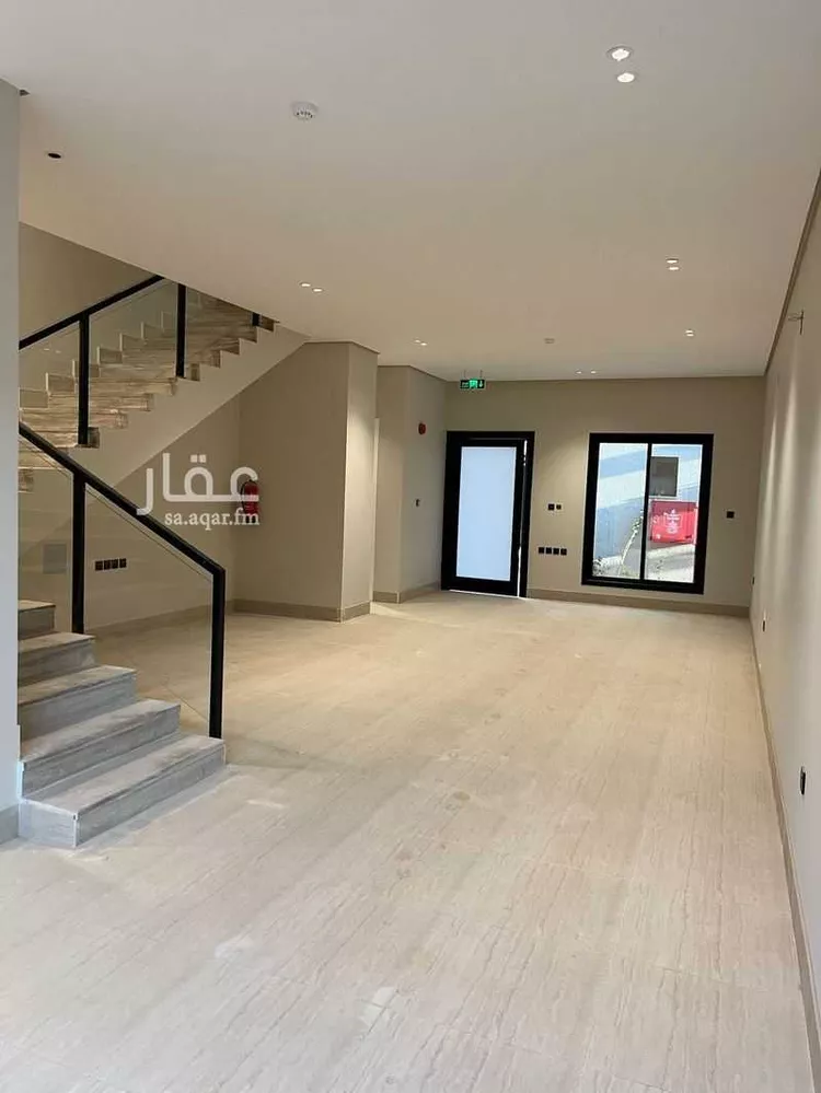 فيلا للبيع في شارع ابن البرهان النحاس, حي الرمال, مدينة الرياض, منطقة الرياض 7