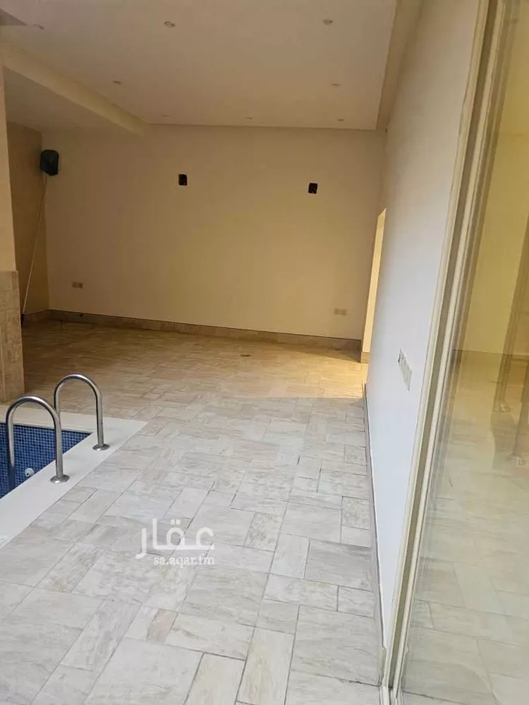 فيلا للبيع في شارع الأمير عبدالإله بن عبدالعزيز, حي المحمدية, مدينة الرياض, منطقة الرياض صورة 3