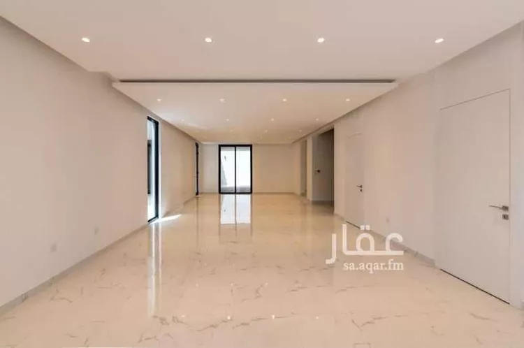 فيلا للبيع في شارع الأمير سعد بن سعود بن فيصل, حي المعذر الشمالي, مدينة الرياض, منطقة الرياض صورة 5