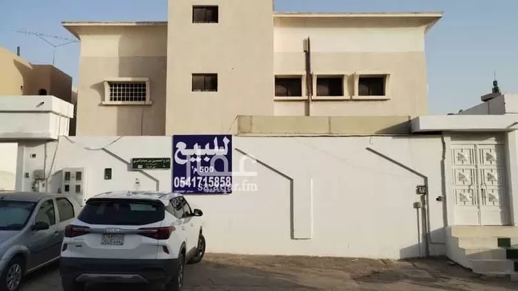فيلا للبيع في شارع الحصين بن حمام المري, حي الربوة, مدينة الرياض, منطقة الرياض صورة 3