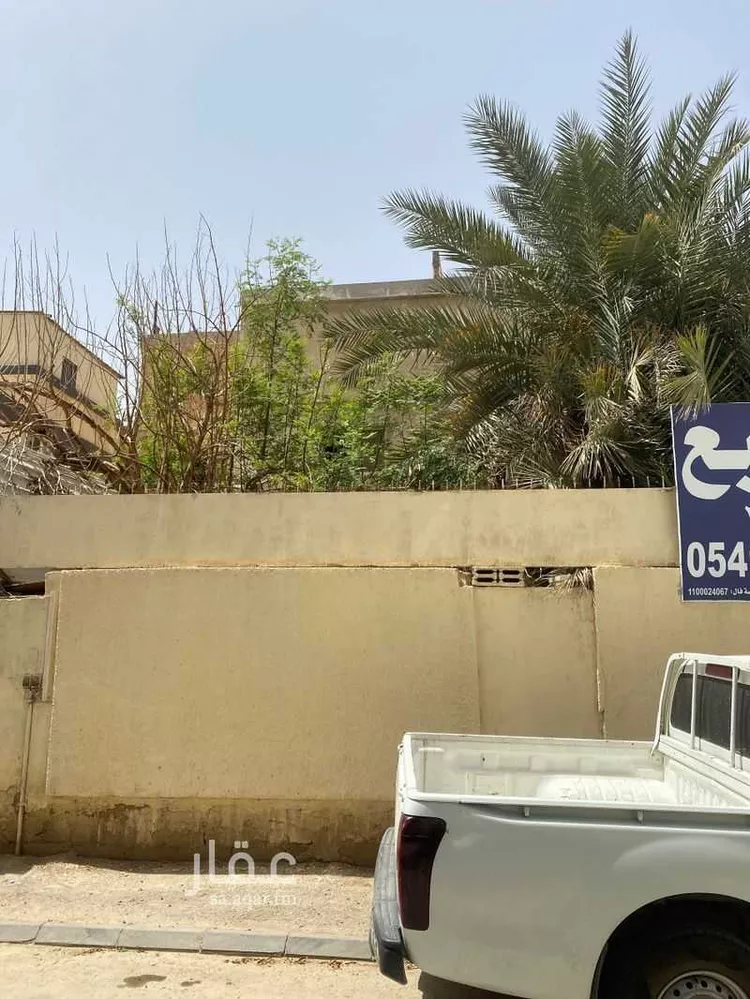 فيلا للبيع في شارع أبي المكارم البهاء, حي الملز, مدينة الرياض, منطقة الرياض صورة 5