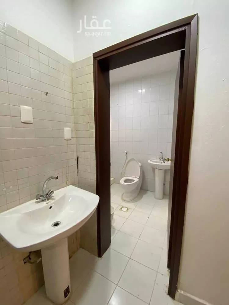 شقة للإيجار في شارع الاول, حي الثقبة, مدينة الخبر, المنطقة الشرقية صورة 4