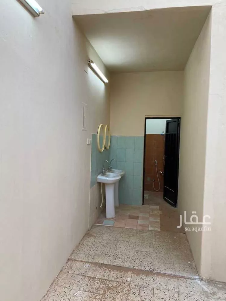دور للإيجار في شارع العام , حي العليا, مدينة بريدة, منطقة القصيم صورة 3