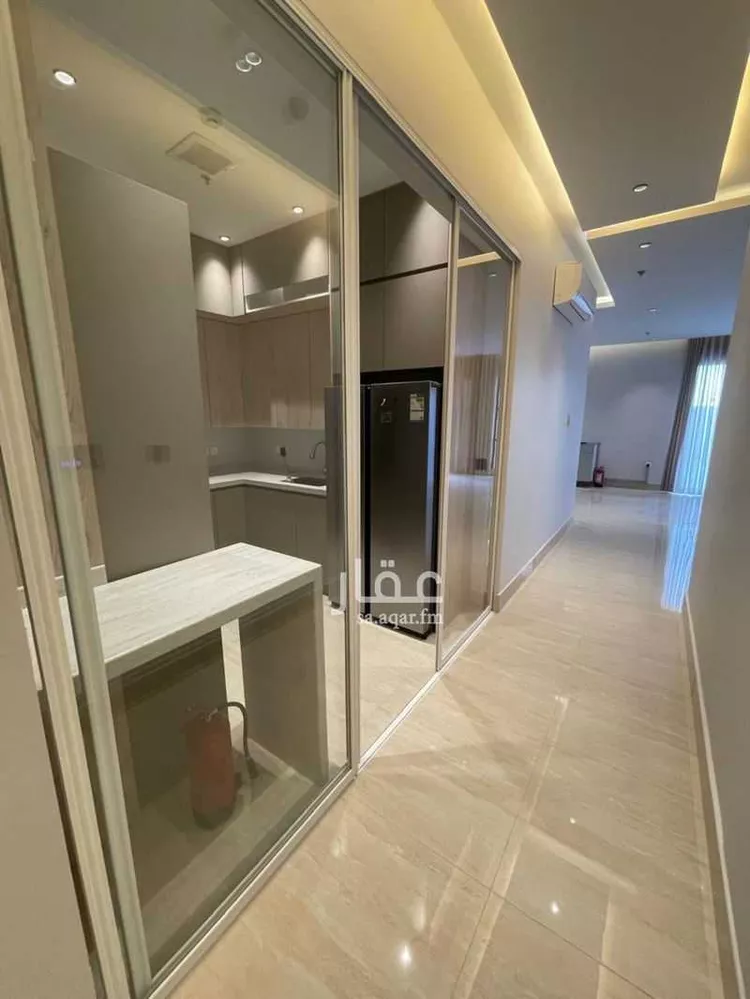 شقة للإيجار في شارع محمد بن عبدالعزيز الدغيثر, حي الملقا, مدينة الرياض, منطقة الرياض صورة 5