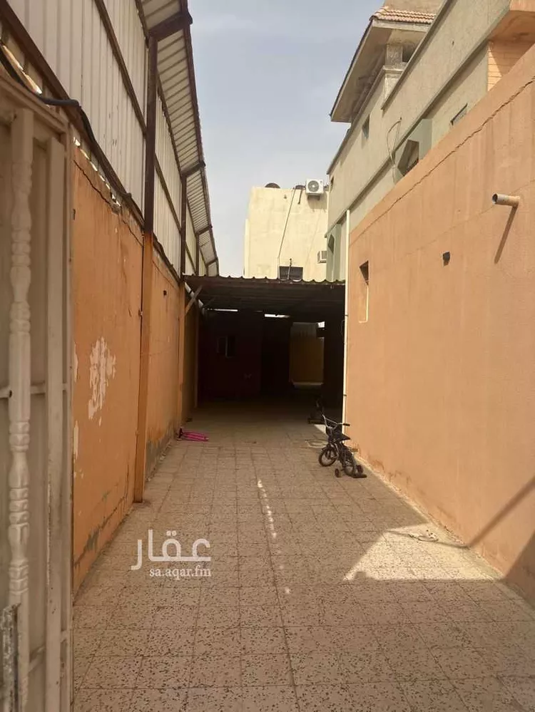 فيلا للبيع في شارع أبي علي السعدي ، حي الخليج ، الرياض ، منطقة الرياض صورة 3