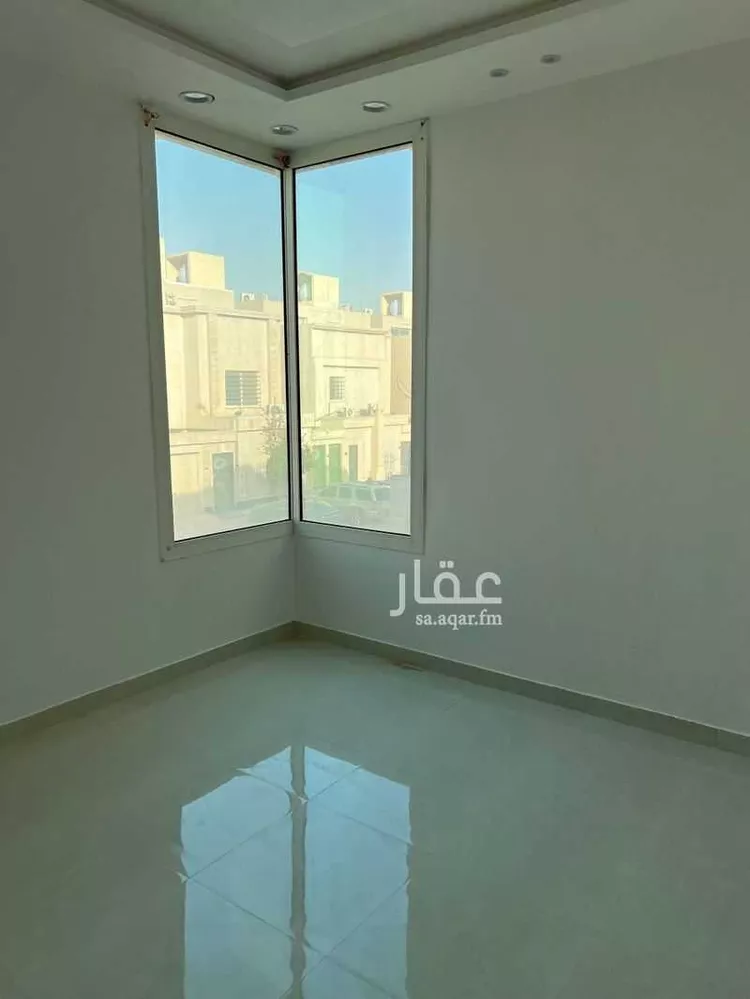 فيلا للبيع في شارع 2571290, حي الرمال, مدينة الرياض, منطقة الرياض 15