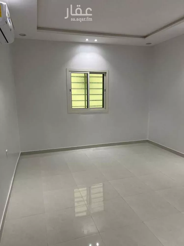فيلا للبيع في شارع 2571290, حي الرمال, مدينة الرياض, منطقة الرياض صورة 2