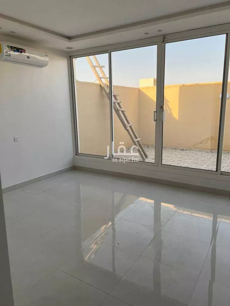 فيلا للبيع في شارع 2571290, حي الرمال, مدينة الرياض, منطقة الرياض 18