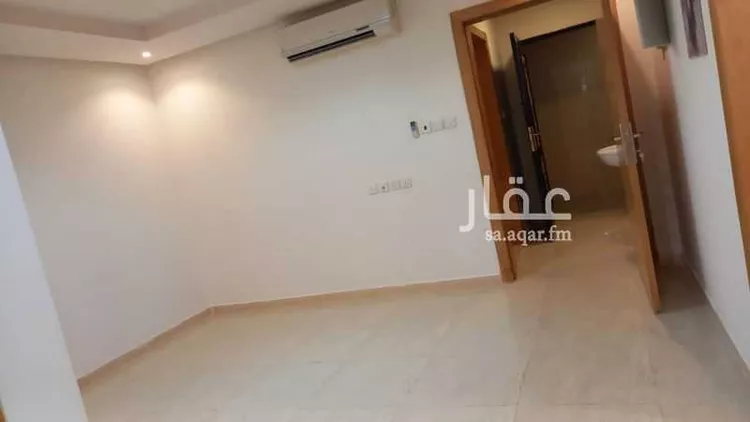 شقة للإيجار في شارع ابن الاستاذ, حي الضباط, مدينة الرياض, منطقة الرياض