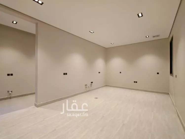 فيلا للبيع في شارع شارع وادي الساحل, حي الرمال, مدينة الرياض, منطقة الرياض صورة 5