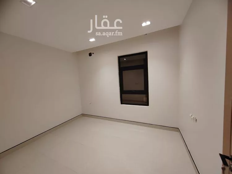 فيلا للبيع في شارع أوس بن المنذر الأنصاري, حي الرمال, مدينة الرياض, منطقة الرياض صورة 2