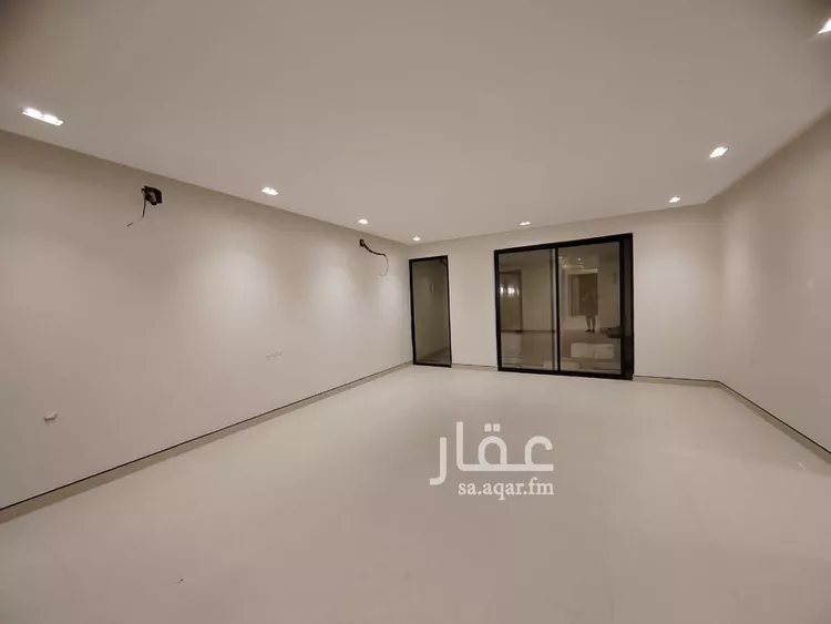 فيلا للبيع في شارع أوس بن المنذر الأنصاري, حي الرمال, مدينة الرياض, منطقة الرياض صورة 5