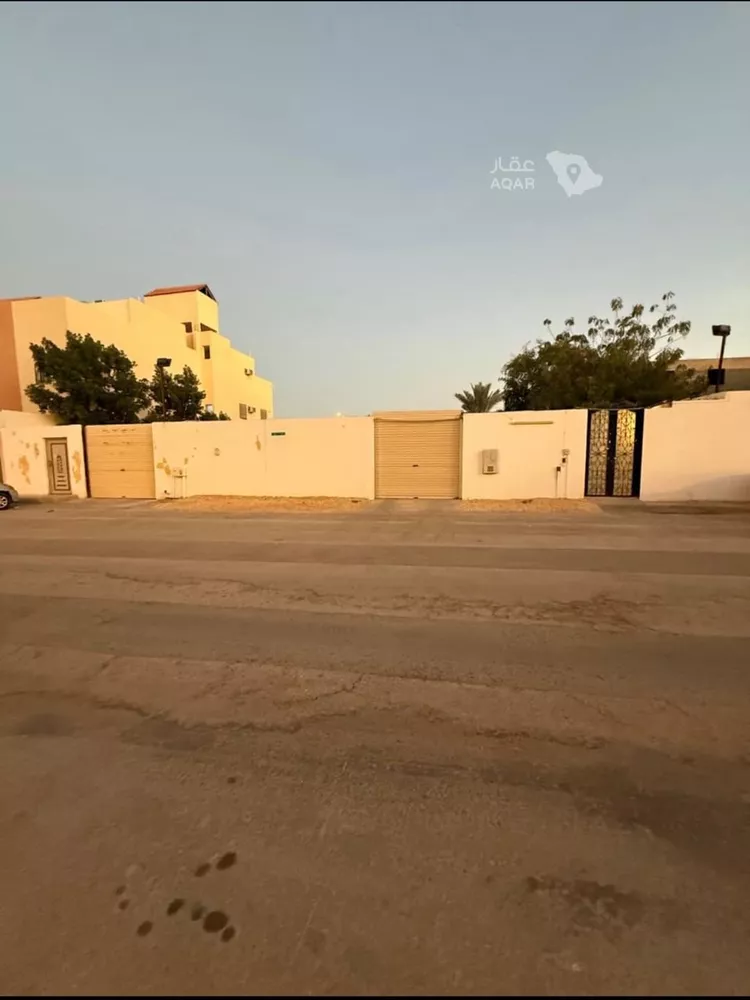 أرض للبيع في شارع ابن الاثير, حي ظهرة العودة شرق, مدينة الدرعية, منطقة الرياض