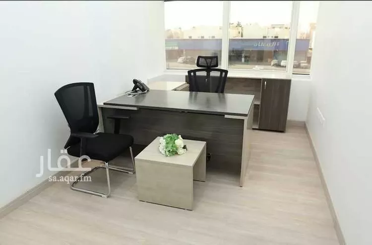 مكتب تجاري للإيجار في شارع سعود بن عبدالعزيز بن محمد الفرعي, حي المرسلات, مدينة الرياض, منطقة الرياض صورة 4