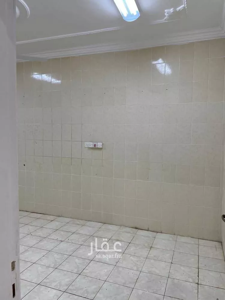 عمارة للإيجار في شارع عكرمة بن ابي جهل, حي (حي رقم (7, مدينة الليث, منطقة مكة المكرمة صورة 4