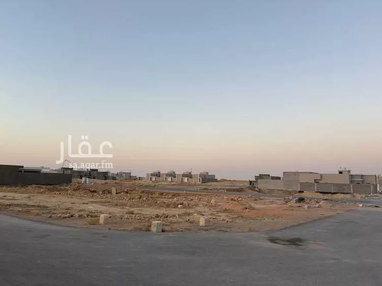 أرض للبيع في شارع العام, مدينة المذنب, منطقة القصيم صورة 2