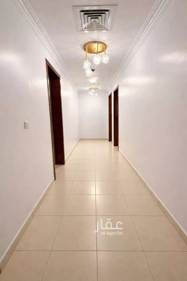 شقة للبيع في شارع البوابة, حي الدوحة الجنوبية, مدينة الظهران, المنطقة الشرقية 6