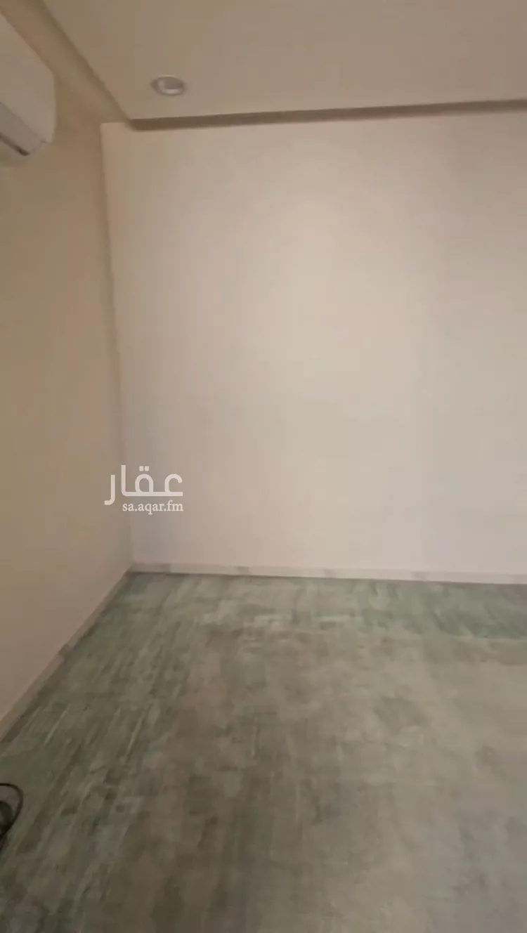 فيلا للإيجار في شارع كعب الهجري, حي عكاظ, مدينة الرياض, منطقة الرياض صورة 3