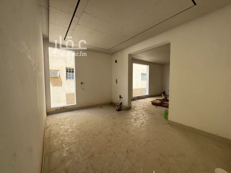 دور للبيع في شارع حسن حسني عبدالوهاب, حي الرمال, مدينة الرياض, منطقة الرياض صورة 4
