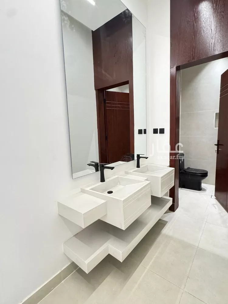 دور للبيع في شارع أحمد بن محمد الدلوالي, حي الرمال, مدينة الرياض, منطقة الرياض صورة 5