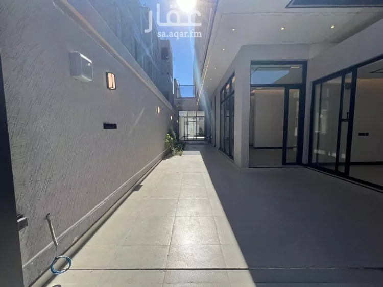 فيلا للبيع في شارع وادي العماريه, حي القادسية, مدينة الرياض, منطقة الرياض صورة 2