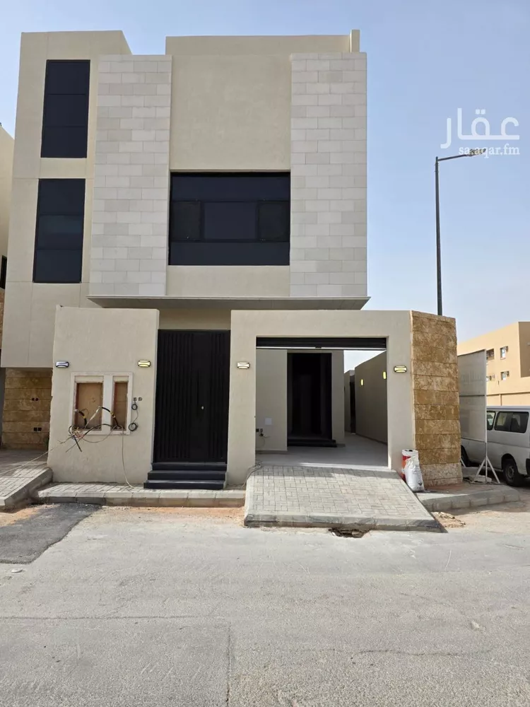 دور للبيع في شارع محمود النجاري, حي الخليج, مدينة الرياض, منطقة الرياض