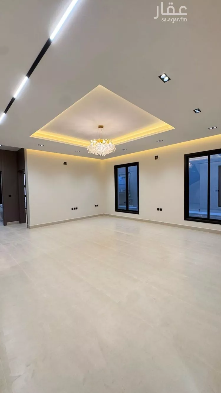 Floor for Sale in Riyadh Al Maizilah 15