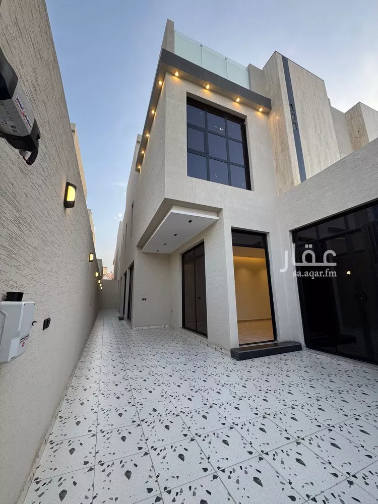 فيلا للبيع في شارع أبان بن تغلب, حي الملك فيصل, مدينة الرياض, منطقة الرياض صورة 3