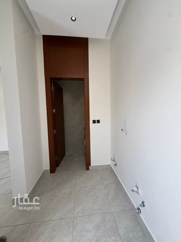 دور للبيع في شارع مطرف الهلالي, حي الملك فيصل, مدينة الرياض, منطقة الرياض صورة 5
