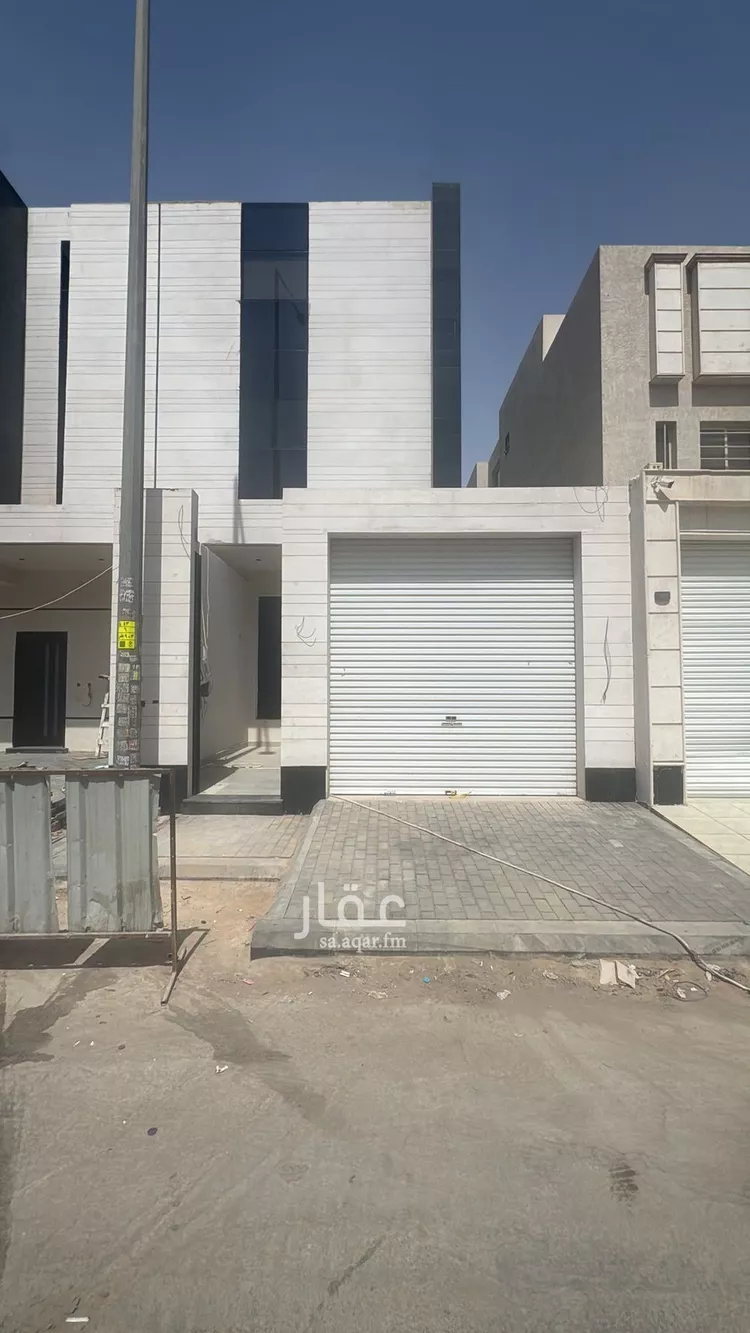 دور للبيع في شارع أحمد بن محمد الدلوالي, حي الرمال, مدينة الرياض, منطقة الرياض