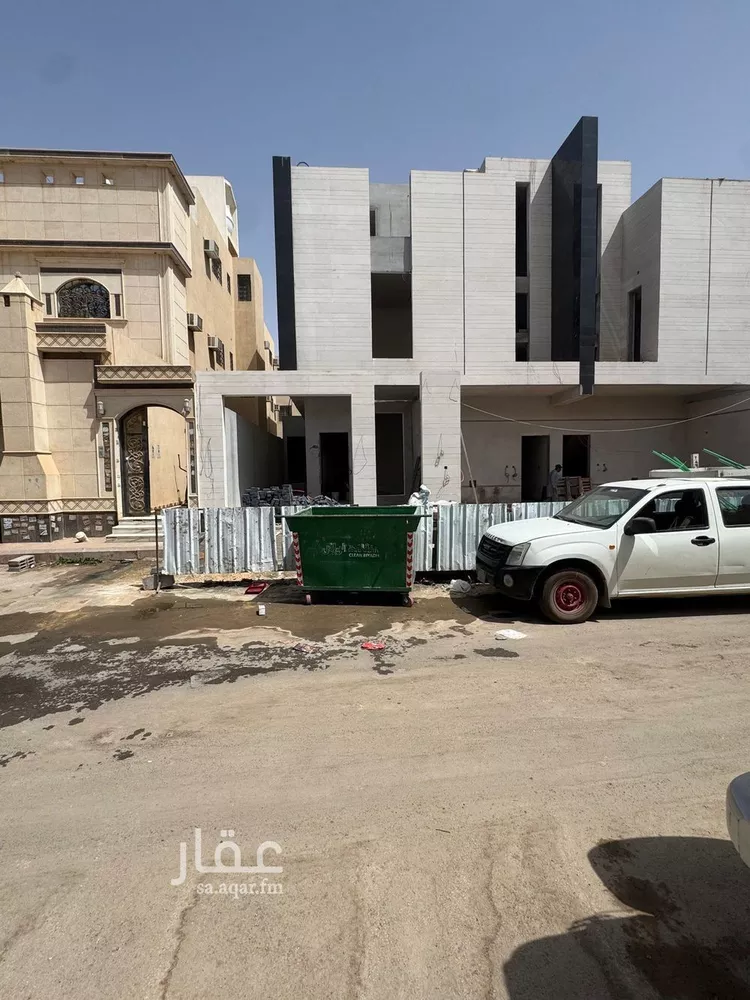 دور للبيع في شارع حسن حسني عبدالوهاب, حي الرمال, مدينة الرياض, منطقة الرياض