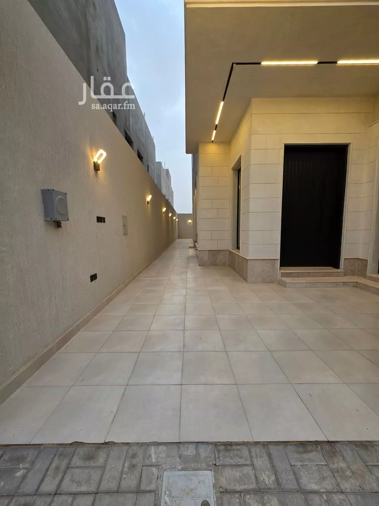 Villa for Sale in Riyadh Al Maizilah صورة 2