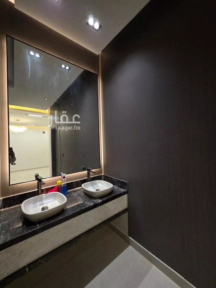 Villa for Sale in Riyadh Al Maizilah 10