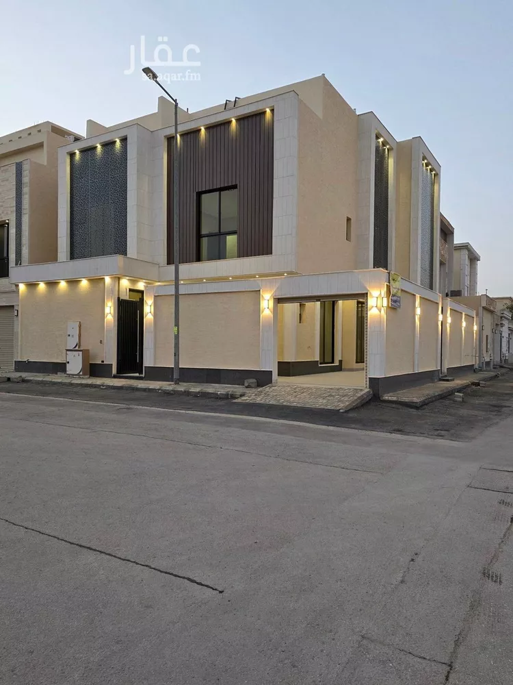 فيلا للبيع في شارع الساحة, حي النهضة, مدينة الرياض, منطقة الرياض صورة 2