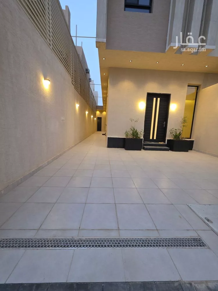 Floor for Sale in Riyadh Al Munsiyah صورة 4