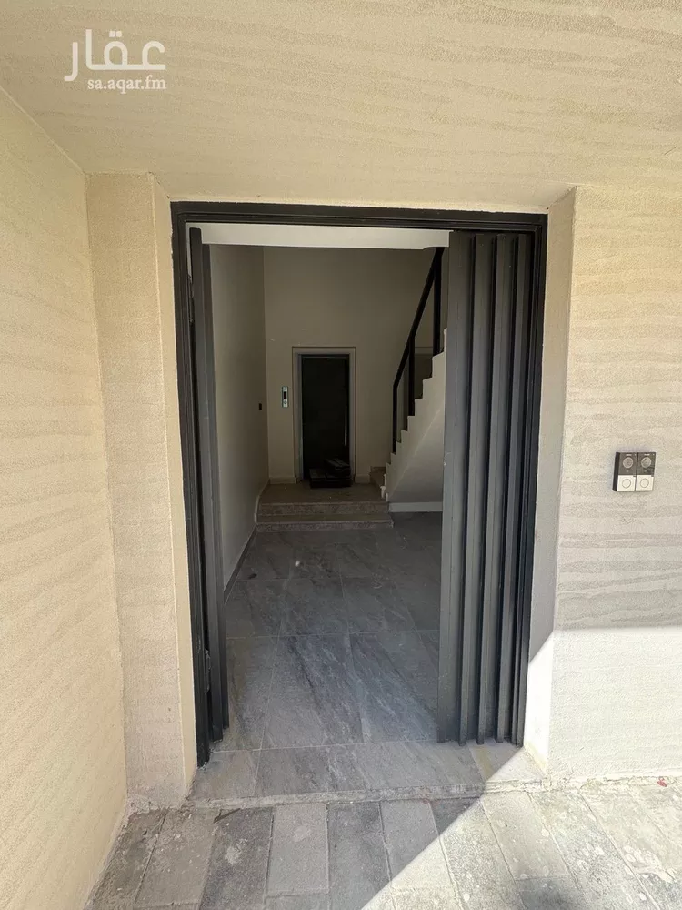 دور للبيع في شارع جبل خزاز, حي قرطبة, مدينة الرياض, منطقة الرياض صورة 3