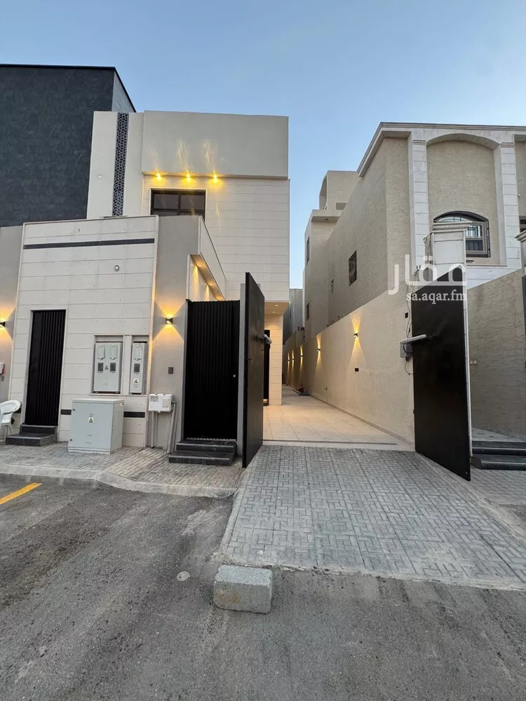 دور للبيع في شارع وادي السليف, حي القادسية, مدينة الرياض, منطقة الرياض