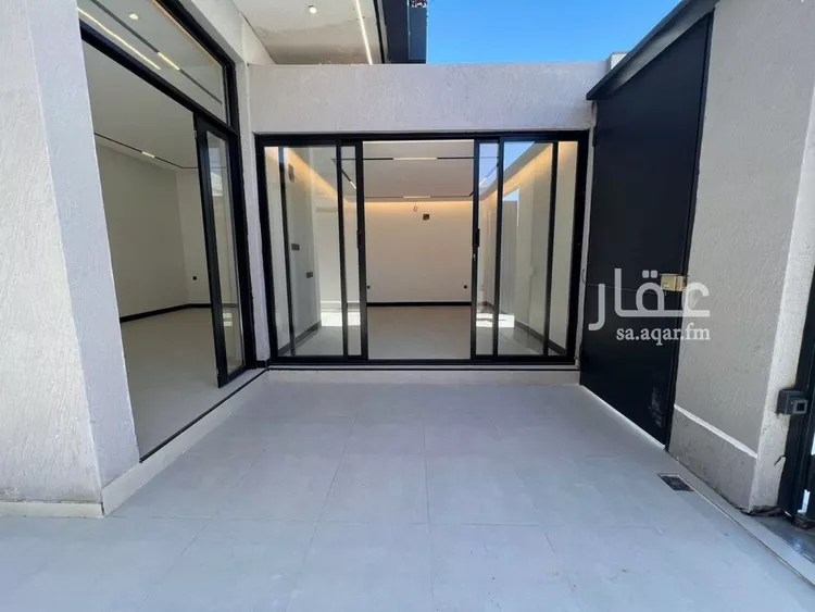 فيلا للبيع في شارع وادي العماريه, حي القادسية, مدينة الرياض, منطقة الرياض صورة 4