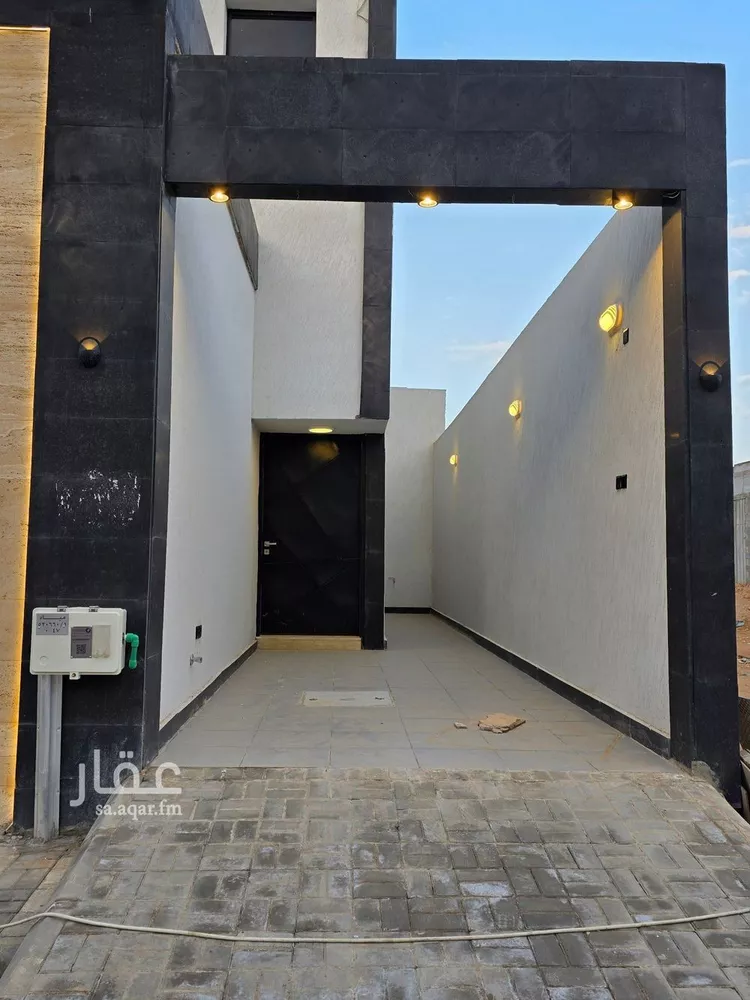 دور للبيع في شارع وادي الفليج, حي القادسية, مدينة الرياض, منطقة الرياض
