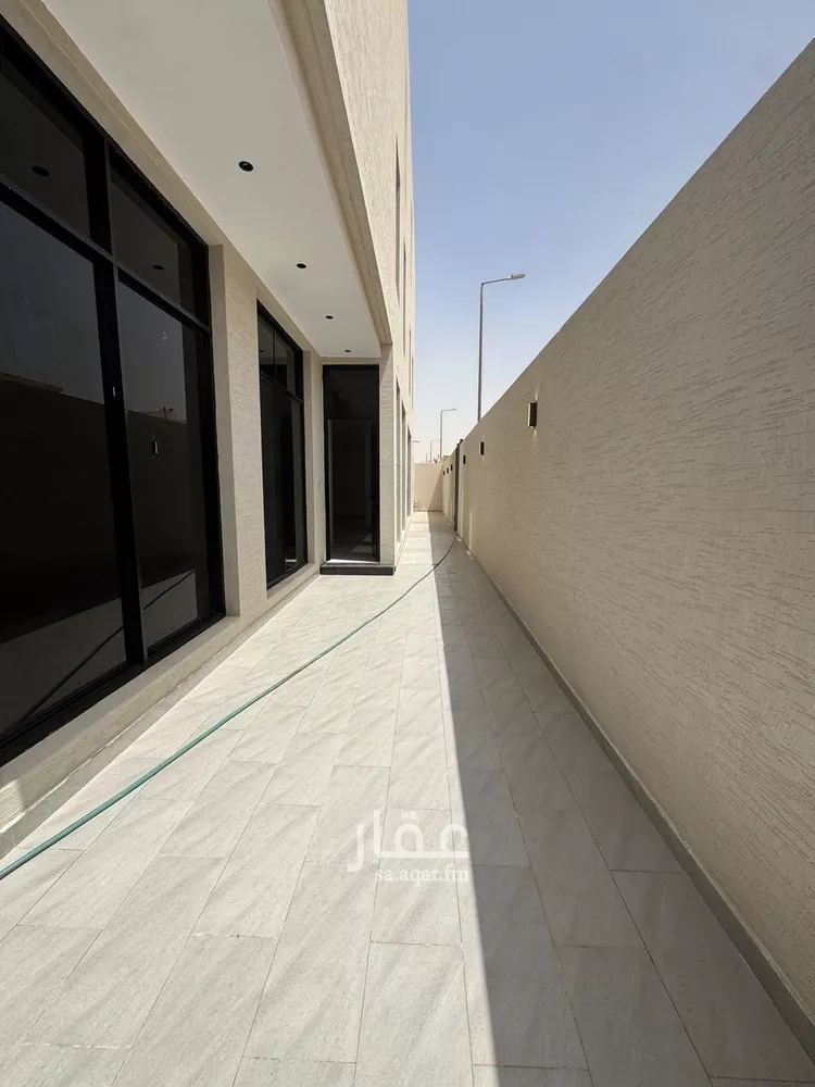 دور للبيع في شارع مطرف الهلالي, حي الملك فيصل, مدينة الرياض, منطقة الرياض صورة 3