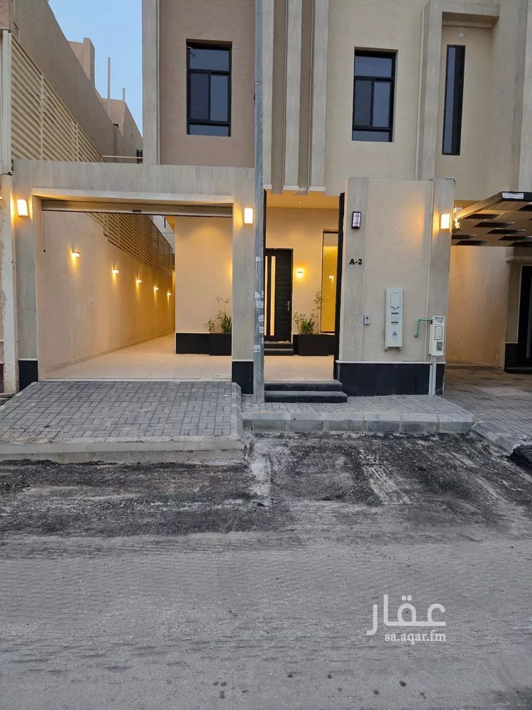 Floor for Sale in Riyadh Al Munsiyah