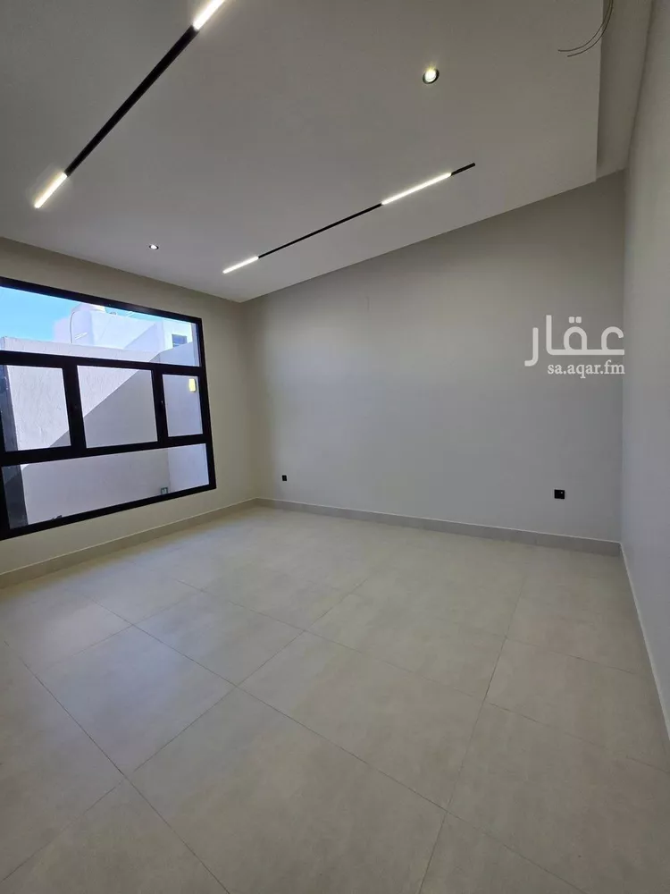 دور للبيع في شارع صالح بن محمد الحسني, حي الخليج, مدينة الرياض, منطقة الرياض صورة 5