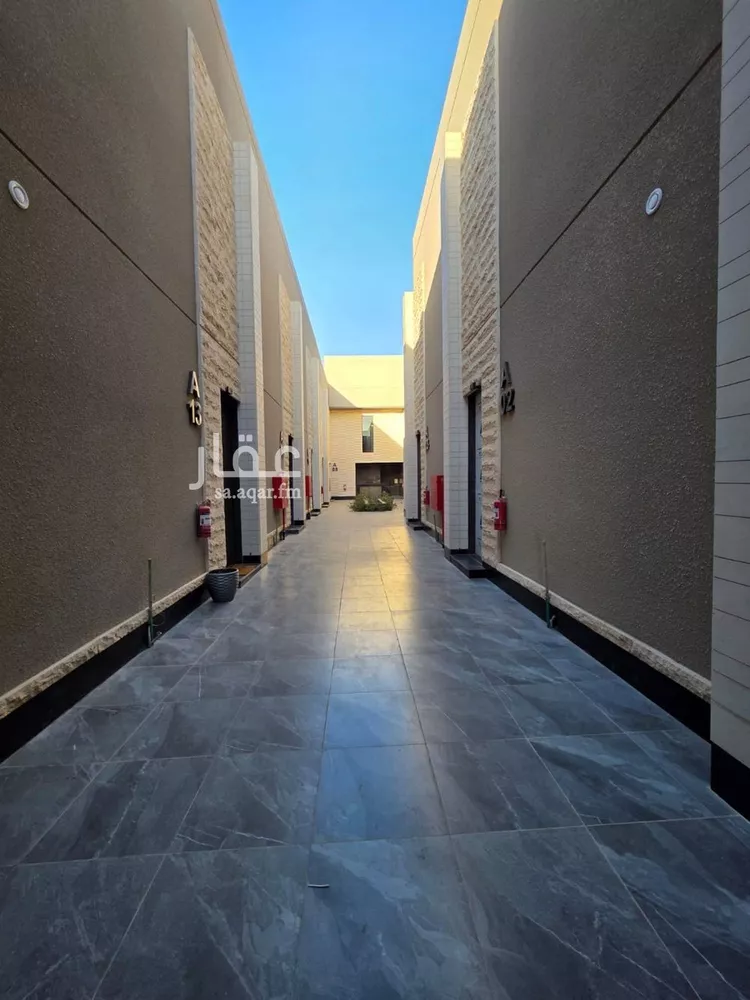 فيلا للبيع في شارع وادي زبيد, حي القادسية, مدينة الرياض, منطقة الرياض صورة 2