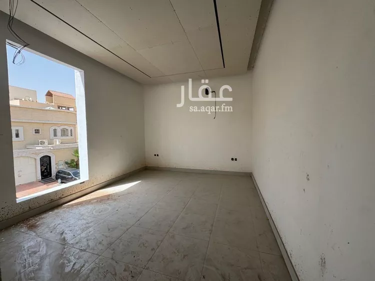 دور للبيع في شارع حسن حسني عبدالوهاب, حي الرمال, مدينة الرياض, منطقة الرياض صورة 3