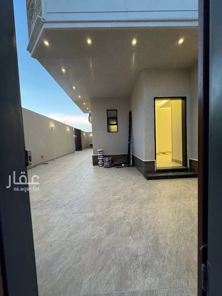 فيلا للبيع في شارع هبة الله الطيبي, حي الرمال, مدينة الرياض, منطقة الرياض صورة 4