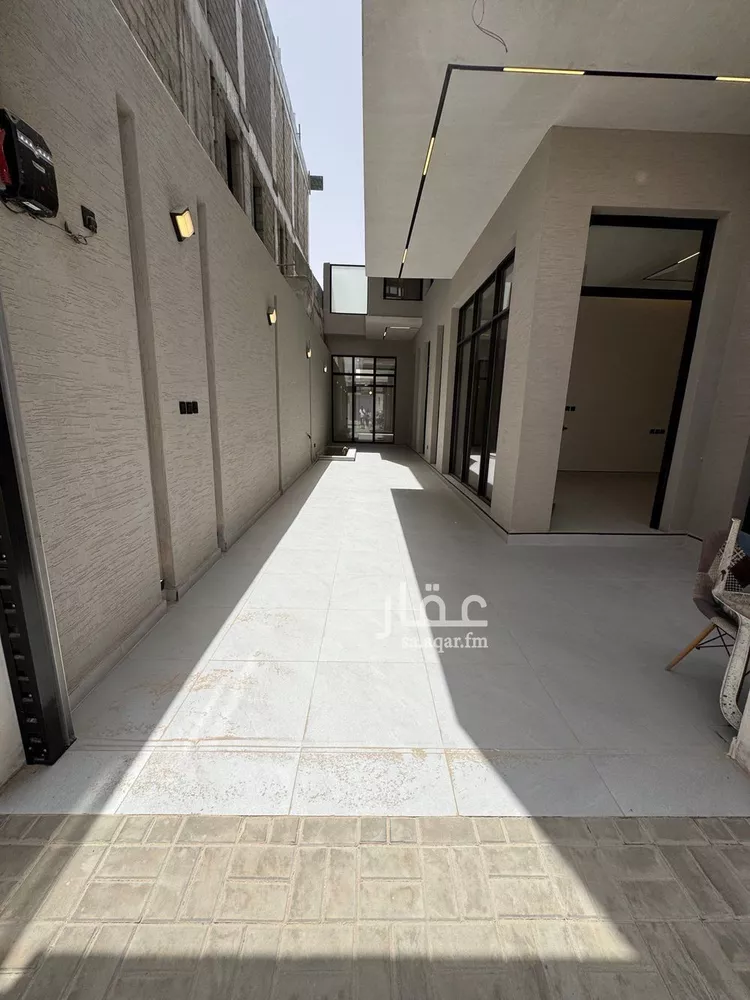 فيلا للبيع في شارع السندس, حي الندوة, مدينة الرياض, منطقة الرياض صورة 2