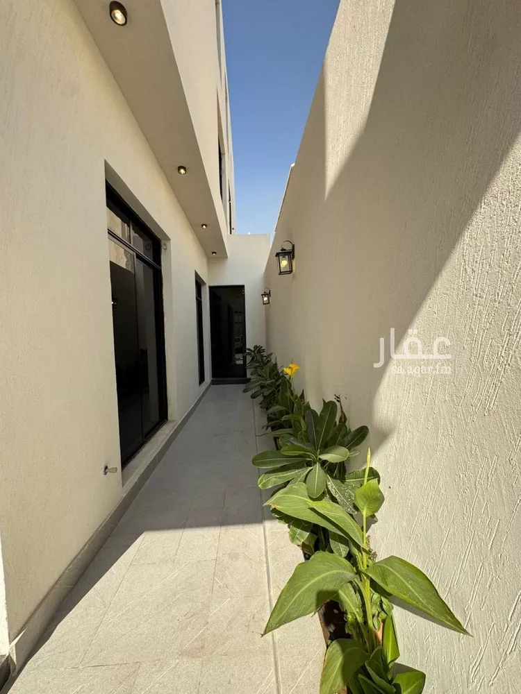 دور للبيع في شارع سلمة بن عاصم, حي الخليج, مدينة الرياض, منطقة الرياض صورة 3